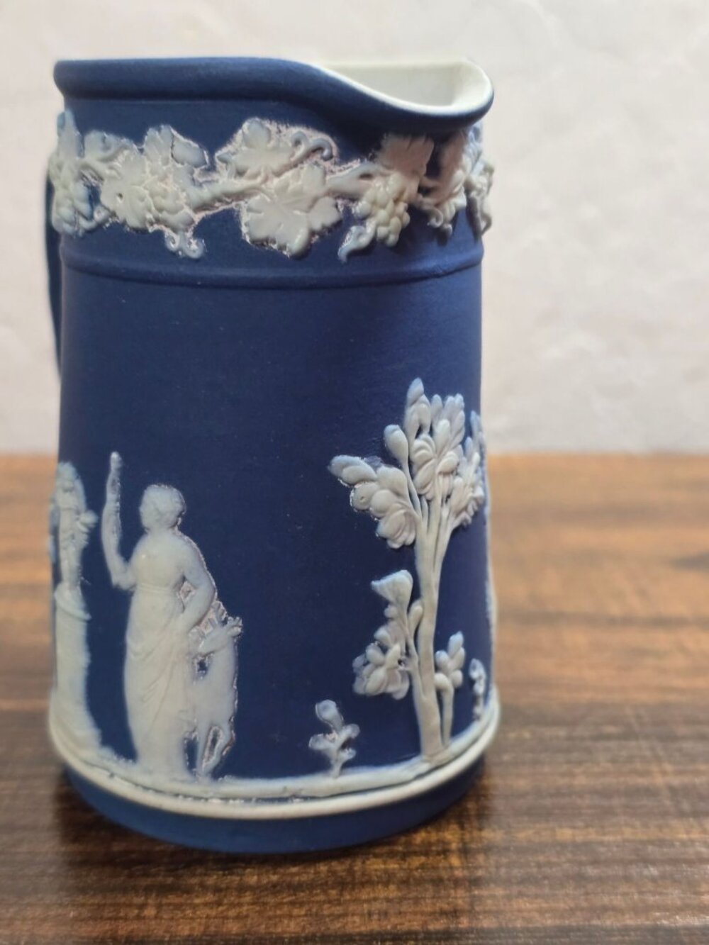Antique Wedgwood Cobalt Blue & White Jasperware Pitcher With Greek Revival READ - Picture 6 of 10